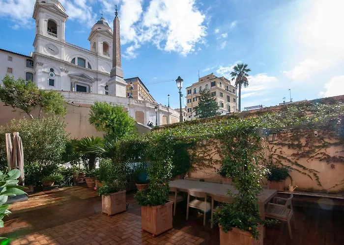 Trinita Dei Monti 3 Bedroom Apartment With Terrace