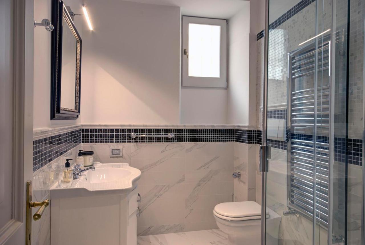 Trinita Dei Monti 3 Bedroom With Terrace *